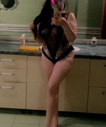 🔥💋 Готова предложить тебе незабываемые моменты радости и наслаждения. 😏💦 Мои услуги включают классический секс, оральные ласки и массаж. Покажу тебе, что такое настоящая страсть и безудержное наслаждение. 🌟🔥 Наши встречи всегда проходят в доверительной, уютной обстановке. 🏩 У меня есть множество положительных отзывов, которые подтверждают мою опытность и профессионализм. 😉💖 Доверься мне, и я сделаю твои самые сокровенные фантазии явью. 🌈💫 Жду тебя, чтобы воплотить в жизнь все твои сокровенные мечты и фантазии. 🔞💘 Каролина